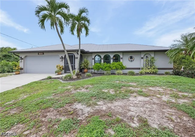 Photo 2 of Single family home for sale at 11553 Oakland Dr, Bokeelia, FL 33922 | MLS# 2026043453 | Listing updated on 2026-10-20