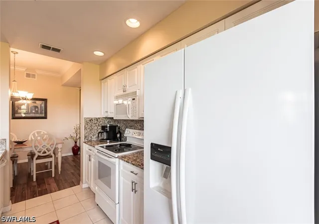 Photo 4 of Condo for sale at 9500 Highland Woods Blvd #7107, Bonita Springs, FL 34135 | MLS# 226037374 | Listing updated on 2026-10-20