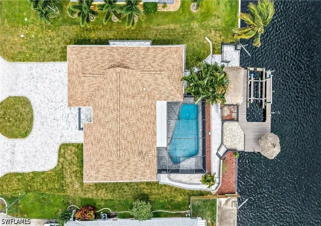 Photo 1 of Single family home for sale at 3417 Se 17th Place, Cape Coral, FL 33904 | MLS# 226037006 | Listing updated on 2026-10-21