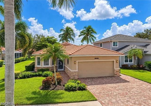 Townhouse for sale at 7905 Harmony Lake Ct, Fort Myers, FL 33907 | MLS# 2026043551