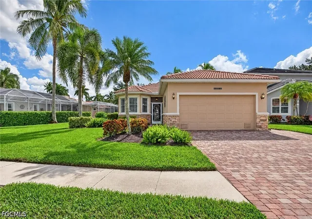 Photo 1 of Townhouse for sale at 7905 Harmony Lake Ct, Fort Myers, FL 33907 | MLS# 2026043551 | Listing updated on 2026-10-30