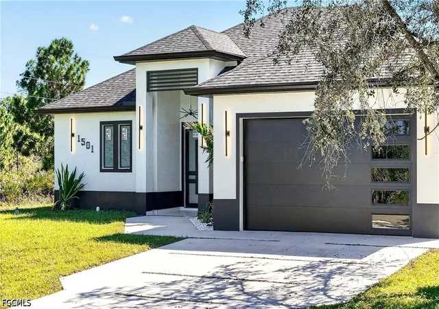 Photo 2 of Single family home for sale at 1501 W 13th Street, Lehigh Acres, FL 33972 | MLS# 2026043570 | Listing updated on 2026-10-30