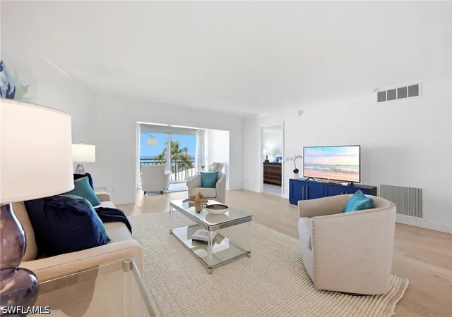 Photo 3 of Condo for sale at 2401 Gulf Shore Blvd N #52, Naples, FL 34103 | MLS# 226037500 | Listing updated on 2026-10-20