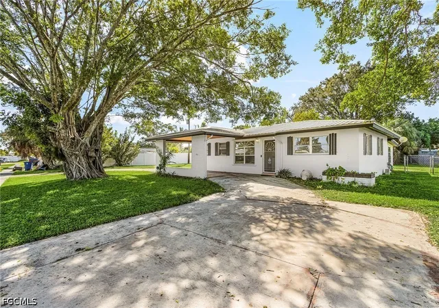 Photo 1 of Single family home for sale at 4581 Tennyson Dr, North Fort Myers, FL 33903 | MLS# 2026043652 | Listing updated on 2026-10-20