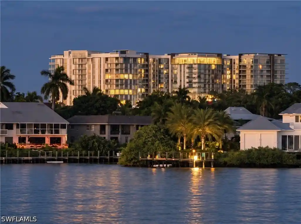 Listing Photo 1 - Condo for sale in 1925 Metropolitan Blvd located at 1925 Metropolitan Blvd, Naples, FL 34104 - Unit #1204