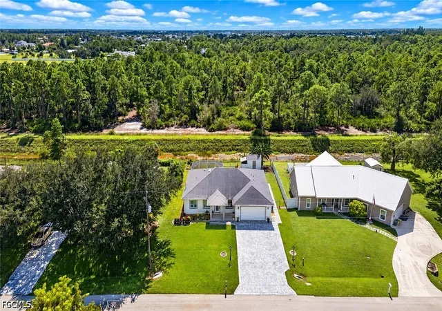 Photo 2 of Single family home for sale at 14060 Chancellor St, Fort Myers, FL 33905 | MLS# 2026043800 | Listing updated on 2026-10-20