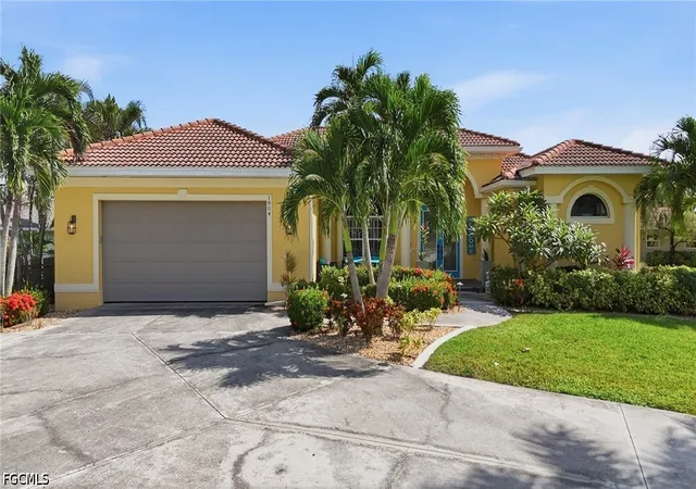 Photo 3 of Single family home for sale at 1804 Palaco Grande Pkwy, Cape Coral, FL 33904 | MLS# 2026043823 | Listing updated on 2026-10-19