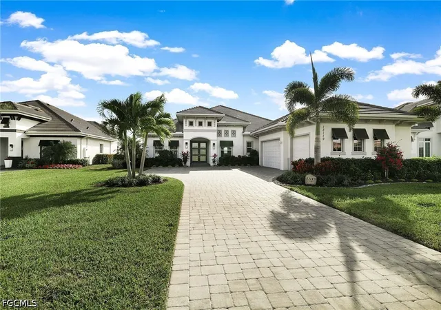 Photo 3 of Single family home for sale at 13119 Cerulean Ct, Fort Myers, FL 33913 | MLS# 2026043865 | Listing updated on 2026-10-19
