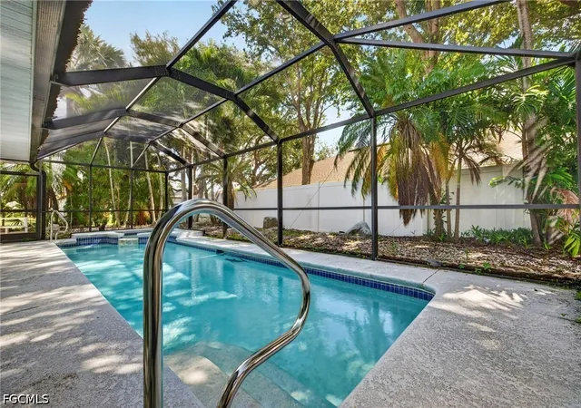 Photo 3 of House for sale at 928 SE / 930 14th St, Cape Coral, FL 33990 | MLS# 2026044011 | Listing updated on 2026-10-27
