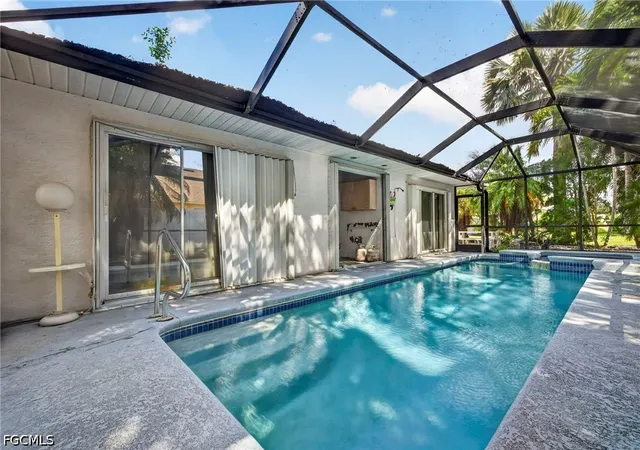 Photo 4 of House for sale at 928 SE / 930 14th St, Cape Coral, FL 33990 | MLS# 2026044011 | Listing updated on 2026-10-27