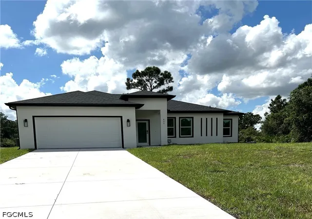 Photo 1 of Single family home for sale at 422 Eisenhower Blvd, Lehigh Acres, FL 33974 | MLS# 2026044046 | Listing updated on 2026-10-20