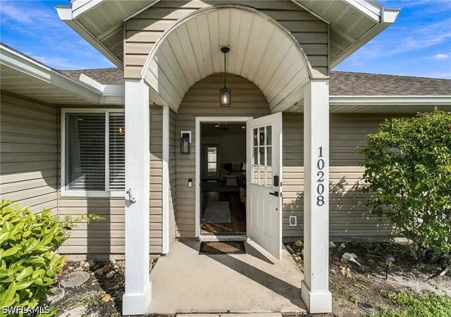 Photo 3 of Single family home for sale at 10208 Shade Tree Ct, Bonita Springs, FL 34135 | MLS# 226038001 | Listing updated on 2026-10-20