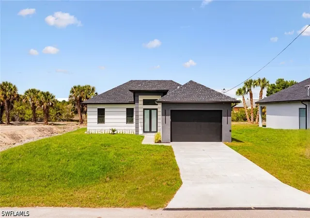 Photo 1 of Single family home for sale at 815 Frederick Reid St E, Lehigh Acres, FL 33974 | MLS# 226037890 | Listing updated on 2026-10-21