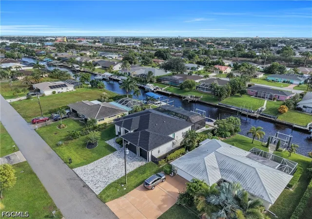 Photo 4 of Single family home for sale at 1312 SE 23rd Street, Cape Coral, FL 33990 | MLS# 2026044112 | Listing updated on 2026-10-20