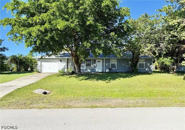 Photo 1 of Single family home for sale at 1822 SW 2nd Avenue, Cape Coral, FL 33991 | MLS# 2026044148 | Listing updated on 2026-10-28