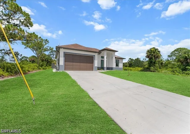 Photo 2 of Single family home for sale at 622 Beach Ave S, Lehigh Acres, FL 33974 | MLS# 226038253 | Listing updated on 2026-10-22