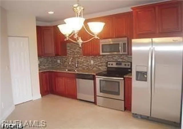 Photo 2 of Townhouse for sale at 17506 Cherry Ridge Ln, Fort Myers, FL 33967 | MLS# 2026044282 | Listing updated on 2026-10-21