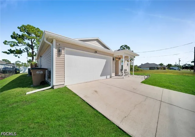 Photo 4 of Single family home for sale at 2505 NW 28th Street, Cape Coral, FL 33993 | MLS# 2026044410 | Listing updated on 2026-10-22