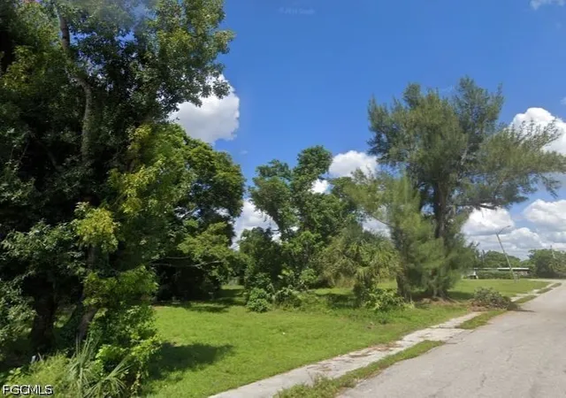 Land for sale at 3305 Handy Ct, Fort Myers, FL 33916 | MLS# 2026044411