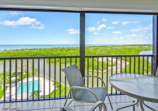 Photo 4 of Condo for sale at 17 Bluebill Ave #904, Naples, FL 34108 | MLS# 226037577 | Listing updated on 2026-10-22