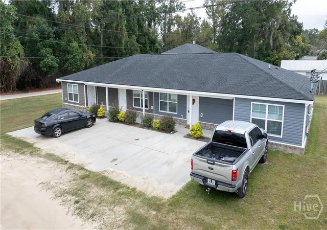 Photo 3 of Multi family home for sale at 36 Sw Pine St, Ludowici, GA 31316 | MLS# SA364422 | Listing updated on 2026-09-11