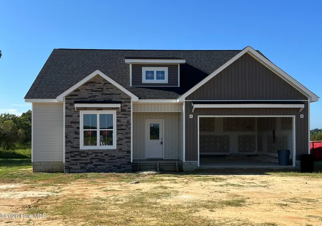 Single family home for sale at 1905 Kimblyn Dr, Greenville, NC 27834 | MLS# 100600353