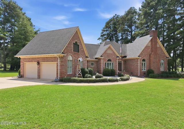 Photo 3 of Single family home for sale at 2685 Aberdeen Rd, Raeford, NC 28376 | MLS# 100602573 | Listing updated on 2026-09-21