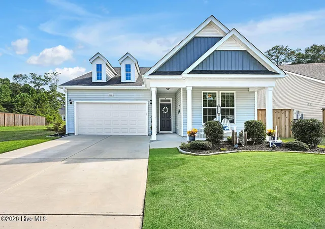 Photo 2 of Single family home for sale at 1146 Spincast Rd, Southport, NC 28461 | MLS# 100602824 | Listing updated on 2026-09-12