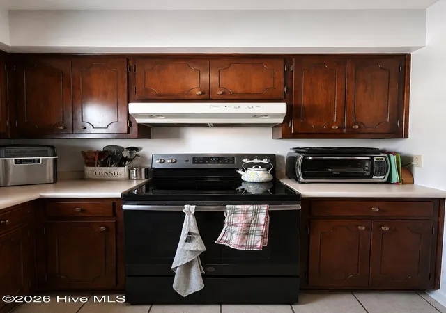 Photo 4 of Townhouse for sale at 117 Quarterdeck Townes, New Bern, NC 28562 | MLS# 100601247 | Listing updated on 2026-09-03