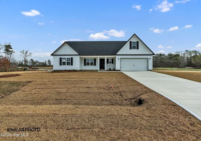 Photo 1 of Single family home for sale at 523 Large Oak Dr #Lot 60, Hubert, NC 28539 | MLS# 100581791 | Listing updated on 2026-09-02