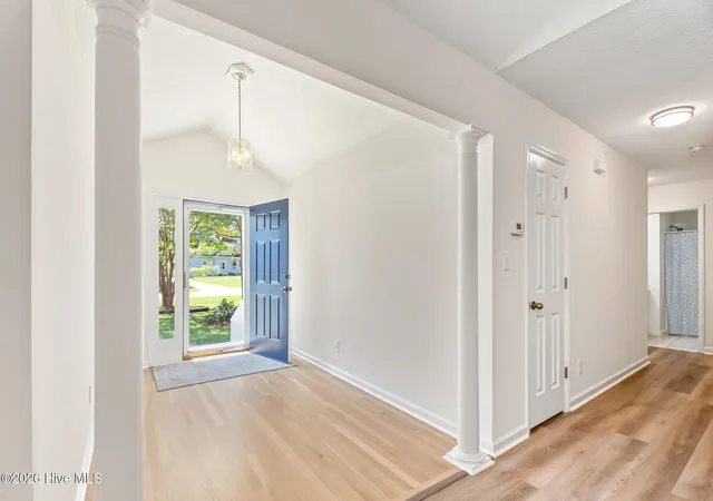 Photo 3 of Single family home for sale at 745 Comet Dr, Beaufort, NC 28516 | MLS# 100610168 | Listing updated on 2026-10-14
