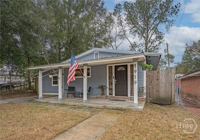 Photo 1 of Single family home for sale at 1919 E 51st Street, Savannah, GA 31404 | MLS# SA345767 | Listing updated on 2026-09-07
