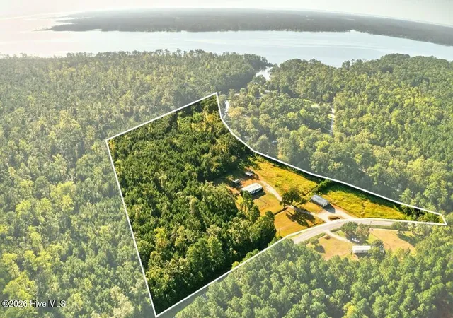 Photo 1 of Land for sale at 1402 Lynchs Beach Loop Rd, Bayboro, NC 28515 | MLS# 100603557 | Listing updated on 2026-09-15