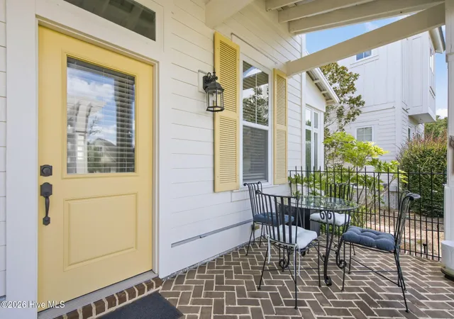 Photo 3 of Single family home for sale at 807 Meadowsweet Ln, Leland, NC 28451 | MLS# 100602446 | Listing updated on 2026-10-04