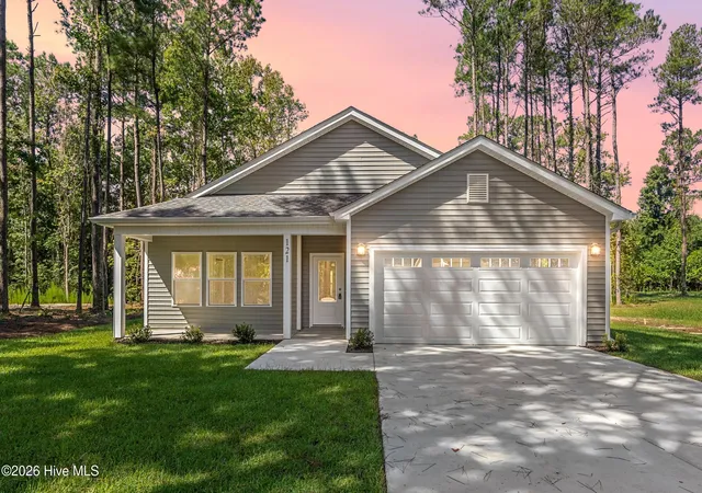 Photo 1 of Single family home for sale at 121 Neck Rd SE, Bolivia, NC 28422 | MLS# 100560415 | Listing updated on 2026-10-30
