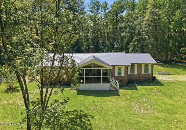 Photo 3 of Single family home for sale at 1477 Marks Crk Church Rd, Laurel Hill, NC 28351 | MLS# 100601764 | Listing updated on 2026-09-14