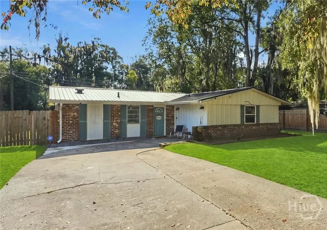 Photo 1 of Single family home for sale at 12418 Deerfield Rd, Savannah, GA 31419 | MLS# SA365752 | Listing updated on 2026-10-29