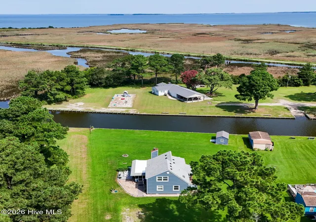 Photo 3 of Single family home for sale at 112 Canadian Goose Dr, Currituck, NC 27929 | MLS# 100601278 | Listing updated on 2026-09-25