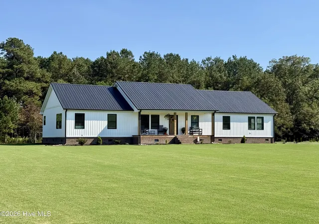 Photo 1 of Single family home for sale at 1052 Osbourne Rd, Robersonville, NC 27871 | MLS# 100611062 | Listing updated on 2026-10-30