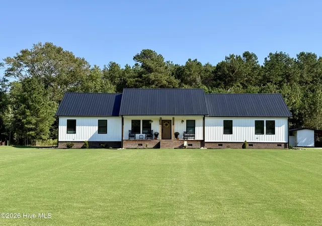 Photo 1 of Single family home for sale at 1052 Osbourne Rd, Robersonville, NC 27871 | MLS# 100611062 | Listing updated on 2026-10-30