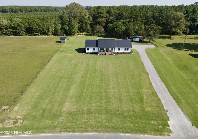Photo 4 of Single family home for sale at 1052 Osbourne Rd, Robersonville, NC 27871 | MLS# 100611062 | Listing updated on 2026-10-30
