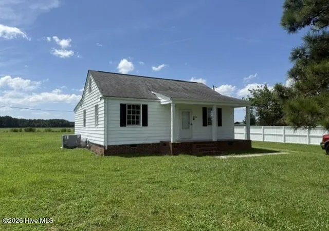 Photo 2 of Single family home for sale at 8714 Tyson Farm Rd, Stantonsburg, NC 27883 | MLS# 100601452 | Listing updated on 2026-09-04