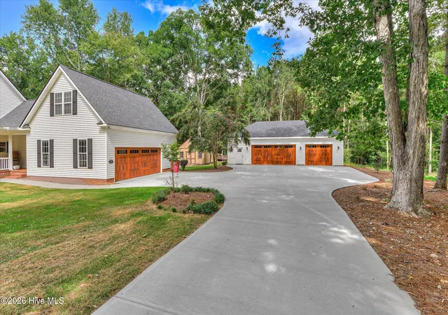Photo 3 of Single family home for sale at 1654 Ne Cedar Crk Dr, Thomson, GA 30824 | MLS# 100602138 | Listing updated on 2026-09-18