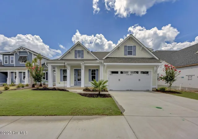 Photo 1 of Single family home for sale at 2760 Alvernia Dr, Castle Hayne, NC 28429 | MLS# 100494690 | Listing updated on 2026-09-15