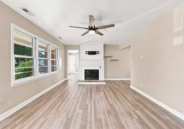 Photo 3 of Single family home for sale at 920 Hunnicutt Ave, Elizabeth City, NC 27909 | MLS# 100601114 | Listing updated on 2026-09-12