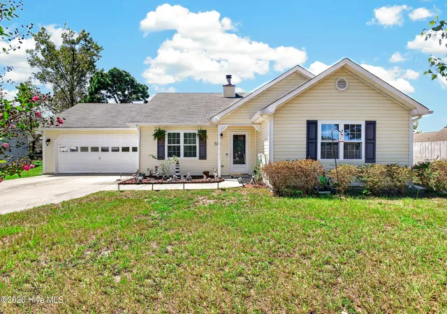 Photo 1 of Single family home for sale at 500 Nutfield Dr, Hubert, NC 28539 | MLS# 100602578 | Listing updated on 2026-09-15