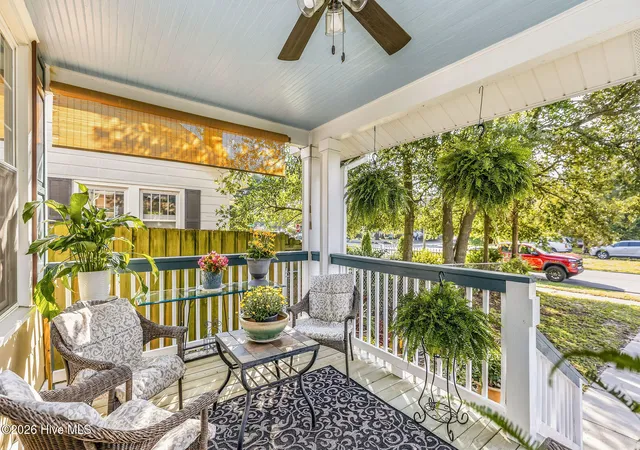 Photo 3 of Single family home for sale at 165 Central Blvd, Wilmington, NC 28401 | MLS# 100603031 | Listing updated on 2026-09-17