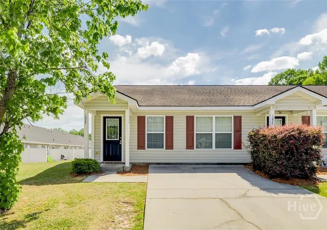 Photo 1 of Townhouse for sale at 1027 Wadley Cir, Rincon, GA 31326 | MLS# SA354364 | Listing updated on 2026-09-09