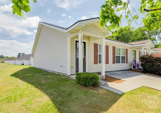 Photo 2 of Townhouse for sale at 1027 Wadley Cir, Rincon, GA 31326 | MLS# SA354364 | Listing updated on 2026-09-09