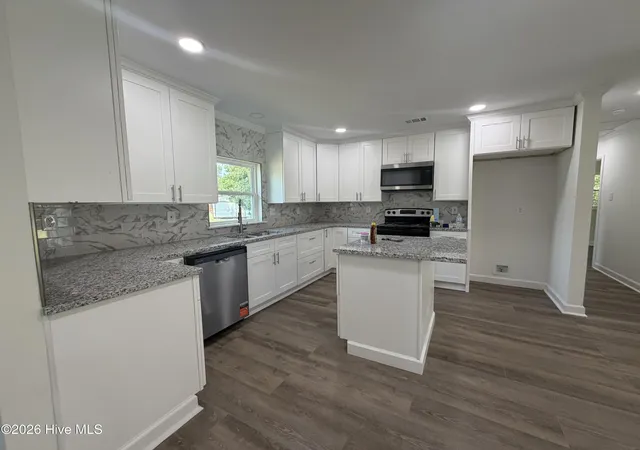 Photo 2 of Single family home for sale at 306 Waynesboro Hwy, Wrens, GA 30833 | MLS# 100601915 | Listing updated on 2026-09-07